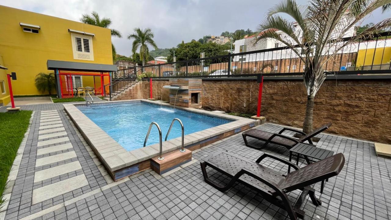 Beverly Hills: Hotel And Business Nuevo Cuscatlan Exteriör bild
