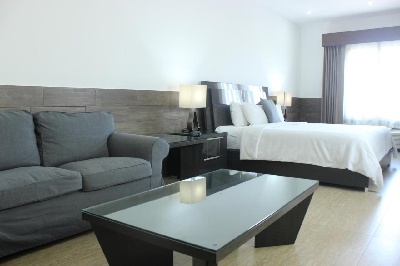 Beverly Hills: Hotel And Business Nuevo Cuscatlan Exteriör bild