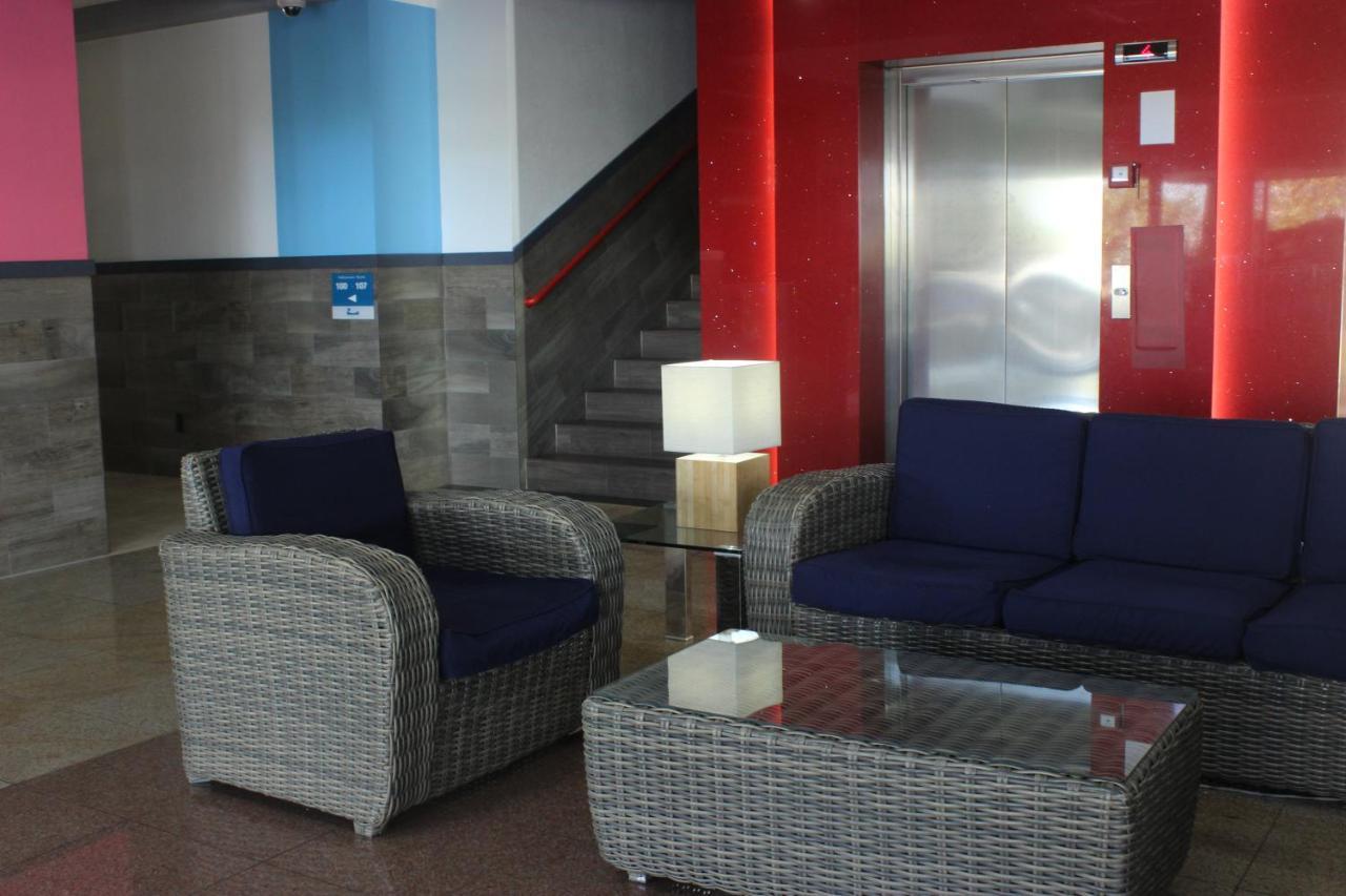 Beverly Hills: Hotel And Business Nuevo Cuscatlan Exteriör bild