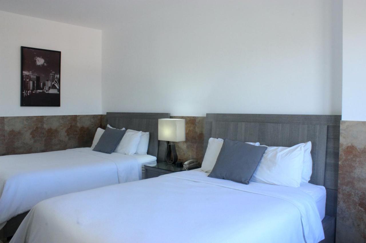 Beverly Hills: Hotel And Business Nuevo Cuscatlan Exteriör bild
